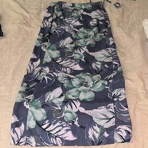 Tommy Bahama 100% silk wrap skirt